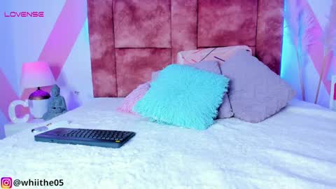 Isabella White online show from March 2025 07:21:02 PM