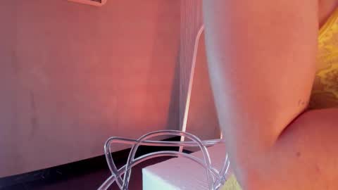 Snapshot of isabellaa_palacios chatting on January 2026 05:27:02 PM isabellaa_palacios online show from January 2026 05:27:02 PM