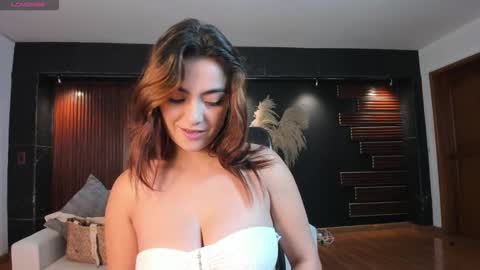 Snapshot of isabellaajoness chatting on October 2025 12:06:02 PM Isabella Everyday From 0530 to 1430 Col Time online show from October 2025 12:06:02 PM