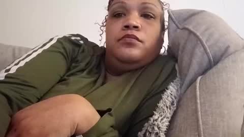 Isabella online show from March 2026 05:44:01 AM