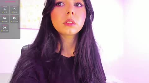 Instagram soybella01  online show from February 2025 05:59:01 PM