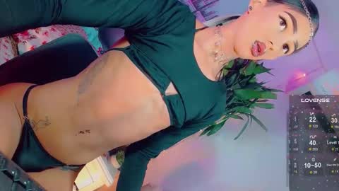 isabellagirs online show from March 2026 11:05:02 PM