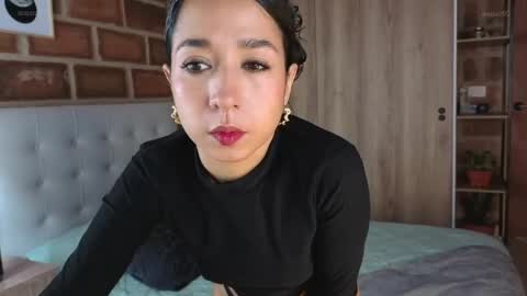Snapshot of isabellapaz90 chatting on April 2026 12:22:02 PM Isabela Paz online show from April 2026 12:22:02 PM