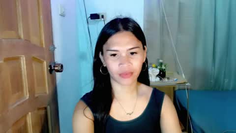 Snapshot of isabelle_amore chatting on July 2026 04:49:01 AM Ysa online show from July 2026 04:49:01 AM