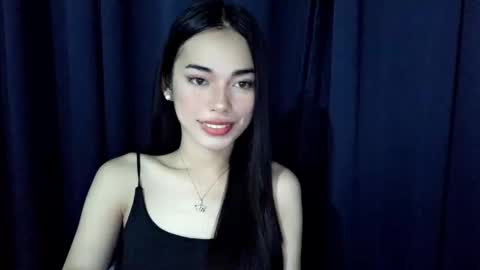 Isabelle online show from October 2025 02:57:02 PM