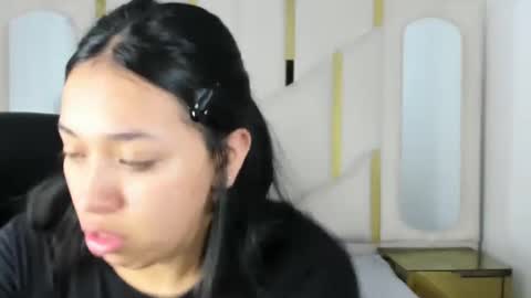 isabellrodriguez18 online show from September 2025 03:28:01 AM