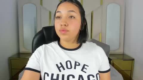 isabellrodriguez18 online show from November 2025 06:13:01 AM