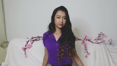 Selina online show from October 2025 04:06:02 PM