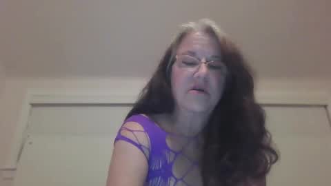 Iseestarz420 online show from December 2024 03:29:02 AM