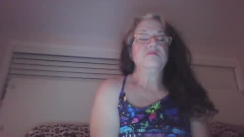 Iseestarz420 online show from January 2025 06:25:02 AM