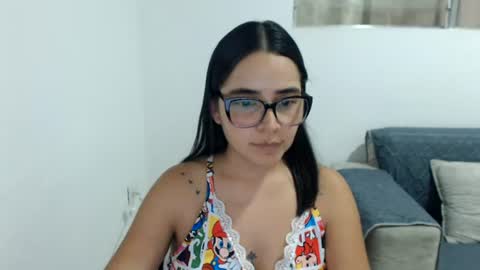 Snapshot of isemma chatting on June 2026 03:40:01 AM Emma online show from June 2026 03:40:01 AM