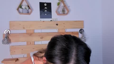 ishabellalopez online show from January 2025 05:09:01 AM