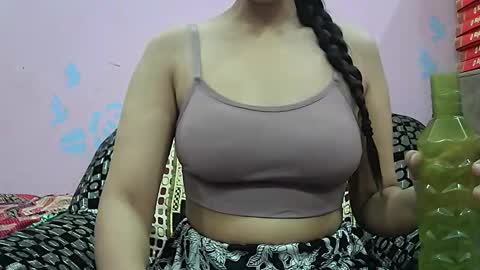 ishika_singh_ online show from March 2026 02:49:02 AM