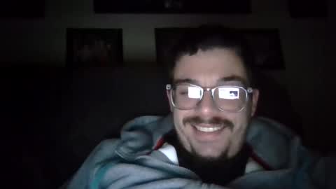 Snapshot of isiah0158 chatting on February 2026 04:33:02 AM youngking online show from February 2026 04:33:02 AM