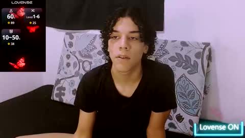 Isidro online show from November 2025 10:52:02 PM