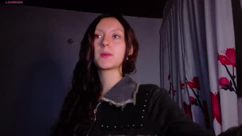 Snapshot of isis1012 chatting on February 2026 04:16:01 AM isa online show from February 2026 04:16:01 AM