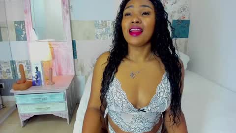 Vanessa online show from January 2025 11:17:02 AM