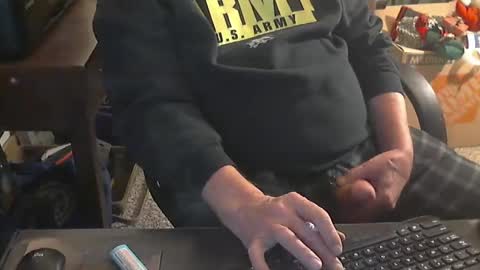 Snapshot of islandduke chatting on January 2025 04:02:02 PM Duke online show from January 2025 04:02:02 PM