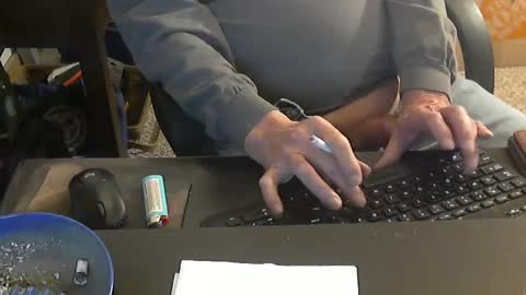 Snapshot of islandduke chatting on January 2025 12:06:02 AM Duke online show from January 2025 12:06:02 AM