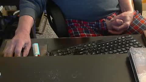 Snapshot of islandduke chatting on January 2025 08:30:02 PM Duke online show from January 2025 08:30:02 PM