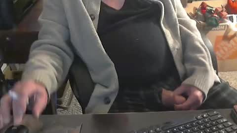 Snapshot of islandduke chatting on January 2025 02:46:01 PM Duke online show from January 2025 02:46:01 PM