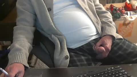 Snapshot of islandduke chatting on February 2025 11:00:02 AM Duke online show from February 2025 11:00:02 AM