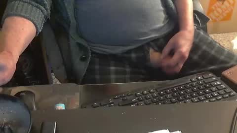 Snapshot of islandduke chatting on February 2025 11:58:02 PM Duke online show from February 2025 11:58:02 PM