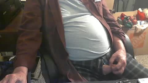 Snapshot of islandduke chatting on September 2025 01:18:01 AM Duke online show from September 2025 01:18:01 AM