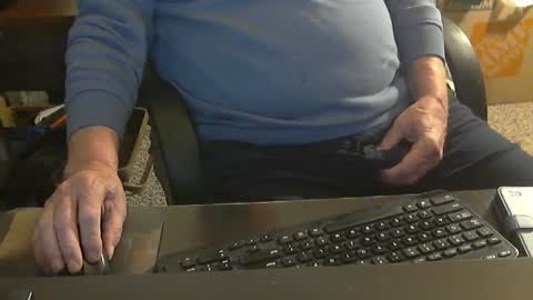 Snapshot of islandduke chatting on September 2025 05:16:02 PM Duke online show from September 2025 05:16:02 PM