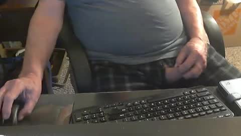 Snapshot of islandduke chatting on September 2025 01:59:01 PM Duke online show from September 2025 01:59:01 PM