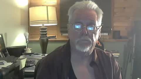 Snapshot of islandduke chatting on October 2025 12:58:01 PM Duke online show from October 2025 12:58:01 PM