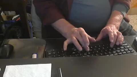 Snapshot of islandduke chatting on October 2025 05:08:02 PM Duke online show from October 2025 05:08:02 PM