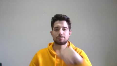 islaysince97 online show from April 2026 03:39:01 PM