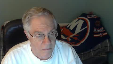 islesman22 online show from May 2026 01:55:01 AM