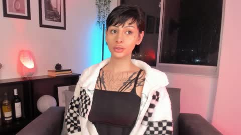 Julyane online show from March 2025 02:55:02 AM