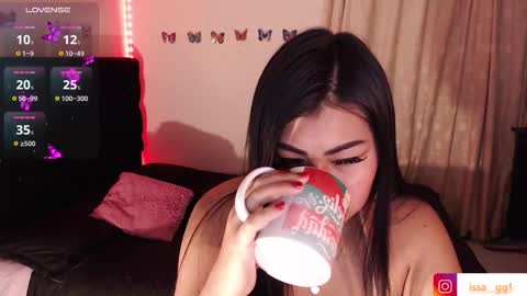 Snapshot of issa_gg chatting on September 2025 05:13:01 AM isabella p online show from September 2025 05:13:01 AM