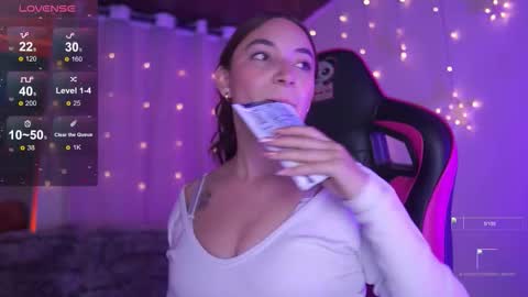 ISSA  online show from November 2025 11:16:01 PM