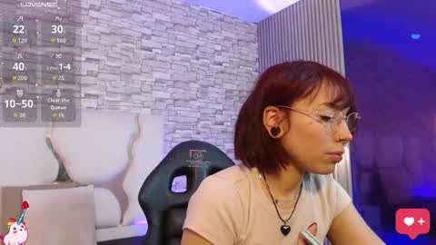 Issa online show from October 2025 07:47:01 PM