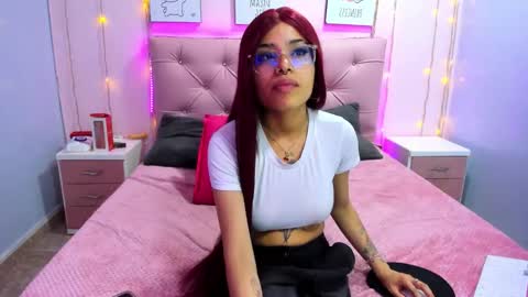 Issa  online show from December 2025 03:34:01 AM