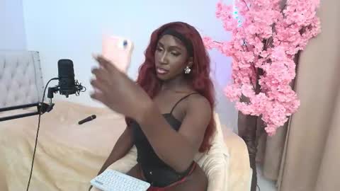 Snapshot of isseymz chatting on July 2026 12:30:02 AM Iseey online show from July 2026 12:30:02 AM