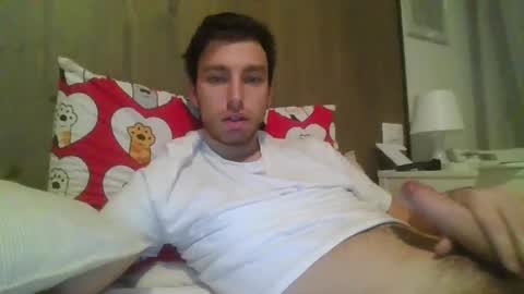 Snapshot of italian_boy_22 chatting on December 2024 03:52:01 PM italian_boy_22 online show from December 2024 03:52:01 PM