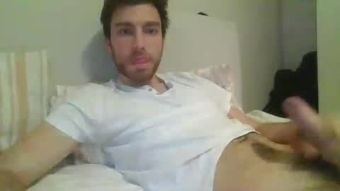 Snapshot of italian_boy_22 chatting on December 2024 07:40:01 AM italian_boy_22 online show from December 2024 07:40:01 AM