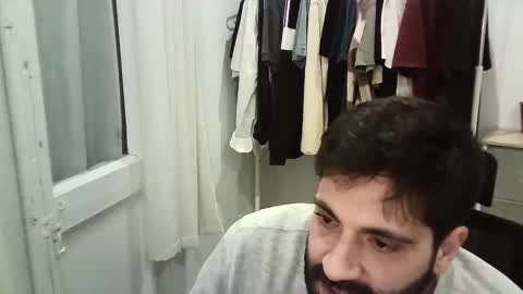 italianboybcn online show from November 2025 07:02:02 PM