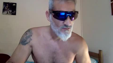 Snapshot of italiankingstripper chatting on January 2026 02:32:01 PM italiankingstripper online show from January 2026 02:32:01 PM