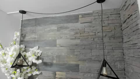 Italo Moore online show from November 2025 11:21:02 AM