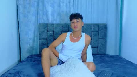 Snapshot of ithan_kingtwin chatting on April 2026 07:06:02 PM ithan_kingtwin online show from April 2026 07:06:02 PM