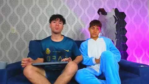 Ithan and Friends online show from February 2025 07:38:01 PM