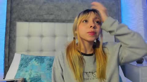 its_bibi online show from November 2025 02:12:02 AM