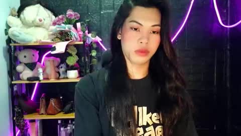 its_chloe20 online show from May 2026 04:15:01 PM