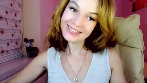 itslunaday online show from November 2025 07:02:02 PM